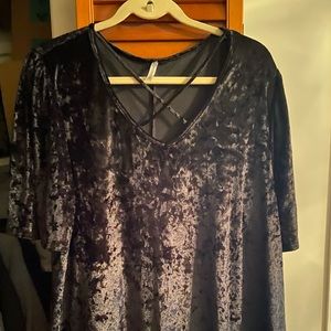 Boutique 2x velvet shirt